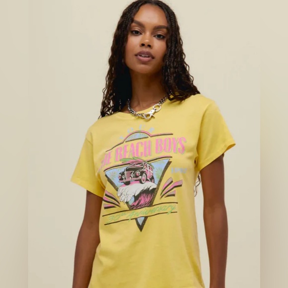 Daydreamer Tops - Daydreamer The Beach Boys 30th Anniversary in Yellow Bloom